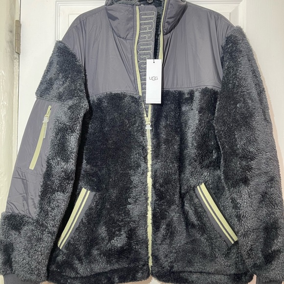 NWT UGG Landyn Sporty Sherpa Jacket size L - Picture 5 of 10
